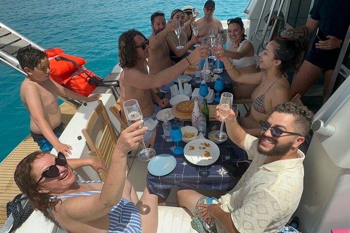 Palermo Half Day Boat Tour with Palermo Experiences