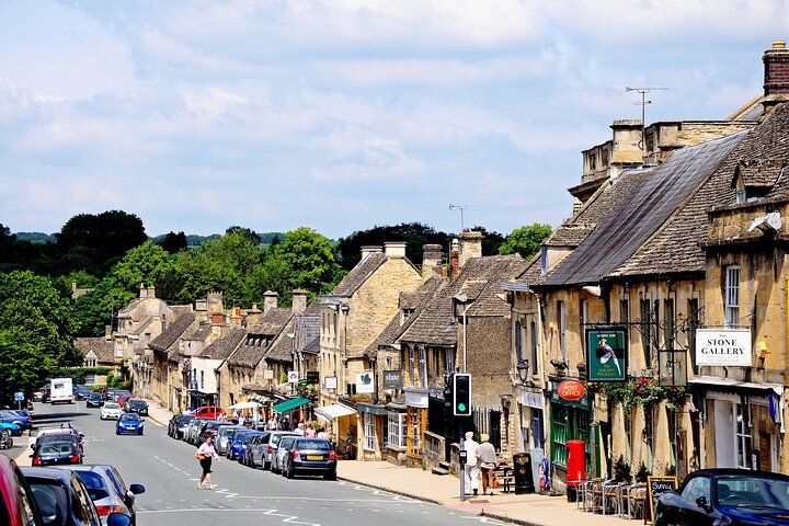Cotswolds Full-Day Tour From Birmingham