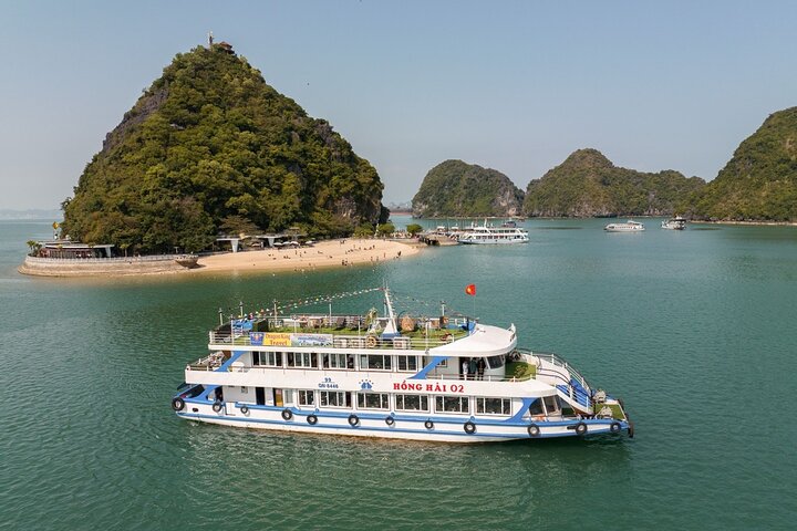 Halong Bay Full-Day Cruise with Lunch Meal, Cave ,Island & Beach