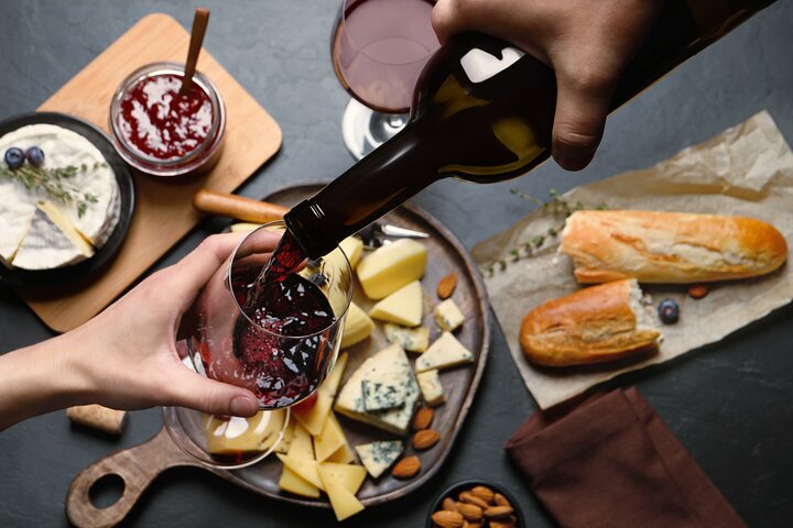 Annecy Food Tour – A Full French Meal Experience by Do Eat Better