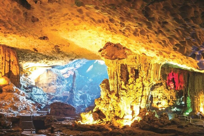 Amazing Cruise - Luxury Day Tour from Ha Long Bay