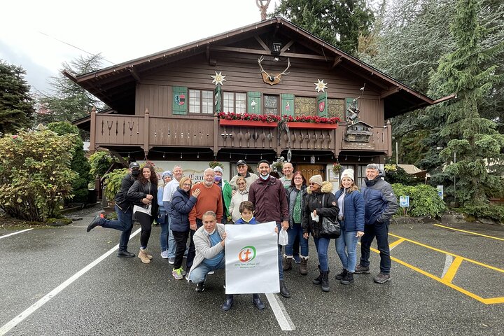 Snoqualmie Falls and Wineries Tour from Seattle