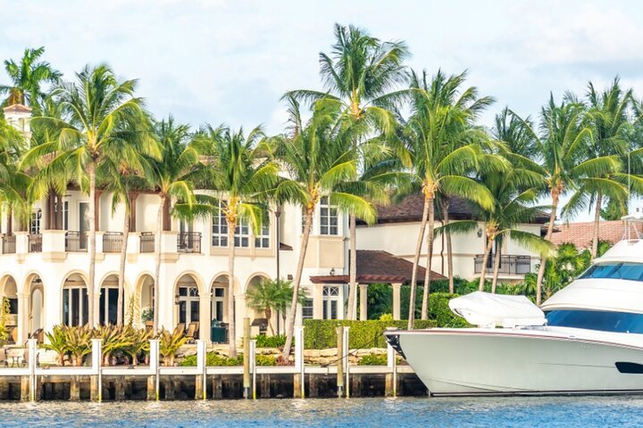 Venice of America Tour | Millionaire's Row | Complimentary Drinks