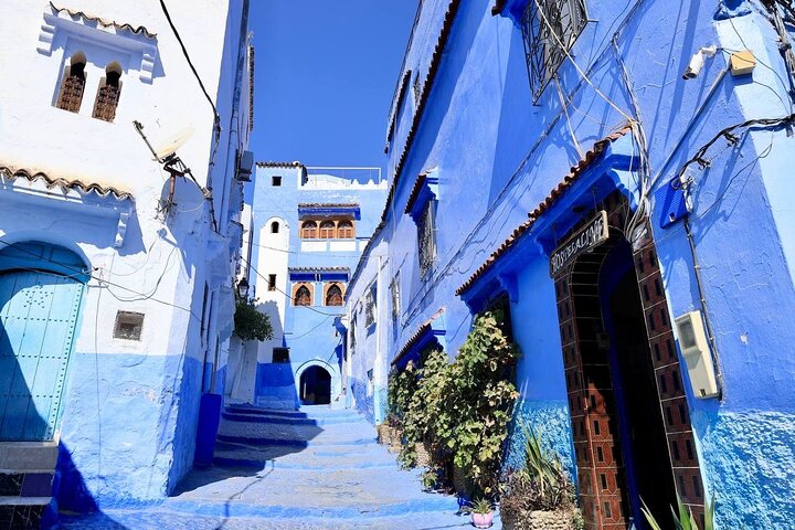 Explore chefchaouen like a local