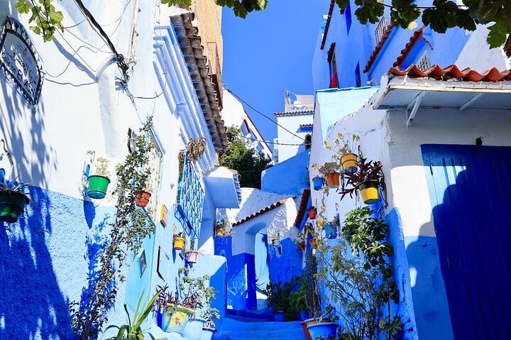 Explore chefchaouen like a local