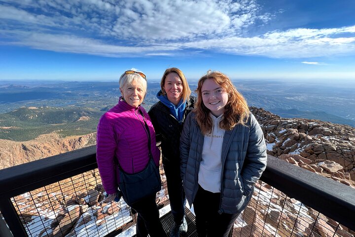 Pikes Peak Jeep Tour