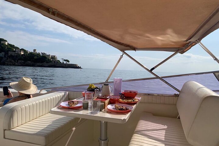 Private Luxury Boat Tour on an Exclusive Day-Cruiser Nice/Monaco