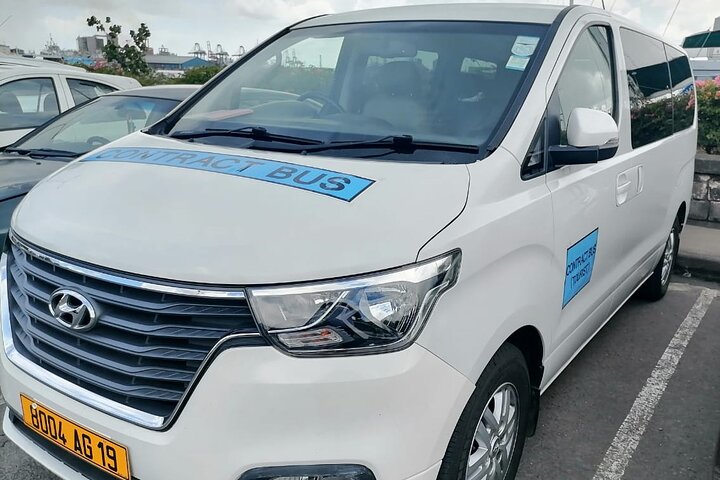Private Transfer from Airport to Hotel in Mauritius