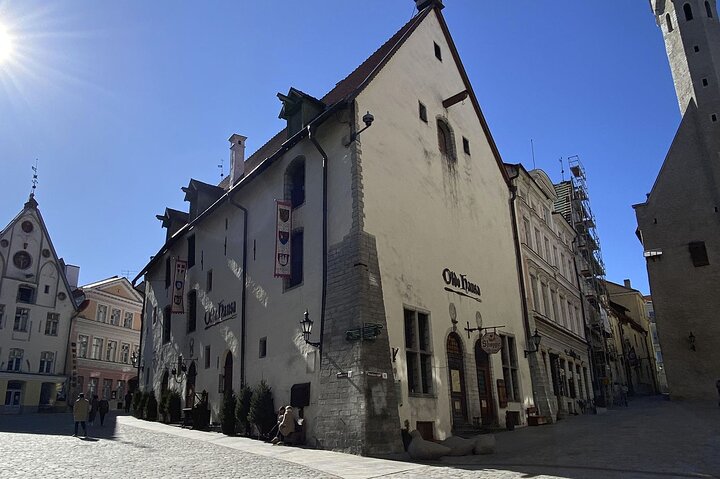 Guided Old Town Tallinn Historical Walking Tour
