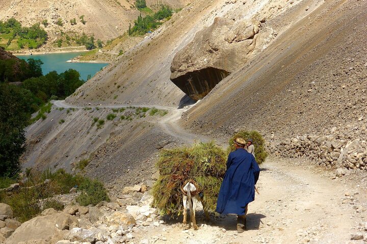 Seven Lakes Day Tour from Samarkand (Private & Group Options)