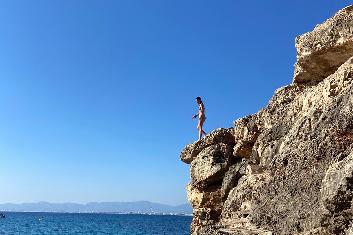 Mallorca Full-Day Tour Valldemossa Deià and Sóller Experience