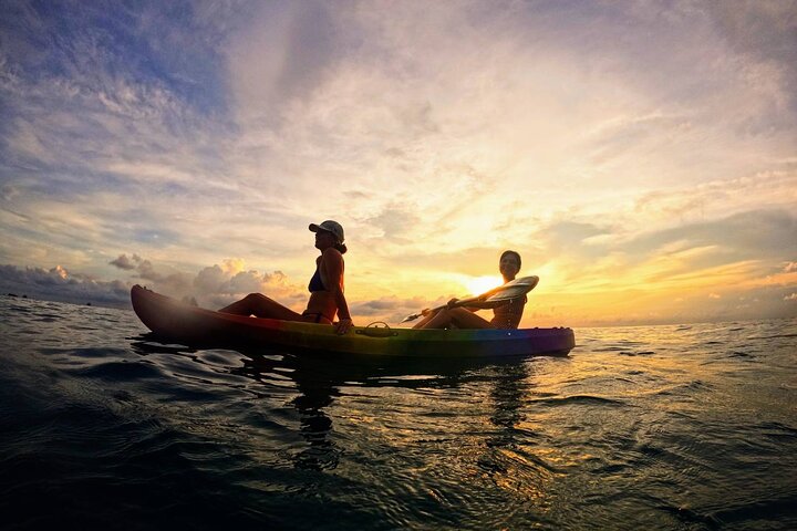 Ko Tao: Vintage Boat - Small Group Snorkeling Day Trip with Meals