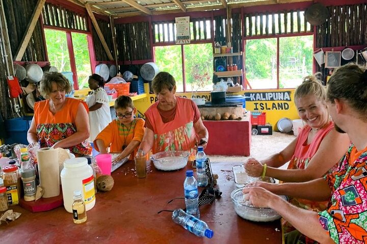 Authentic Garifuna Cultural Cooking Class in Hopkins Belize