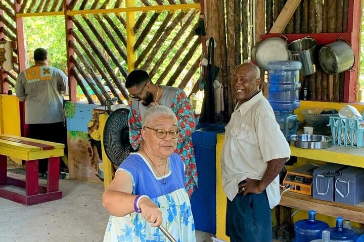 Authentic Garifuna Cultural Cooking Class in Hopkins Belize