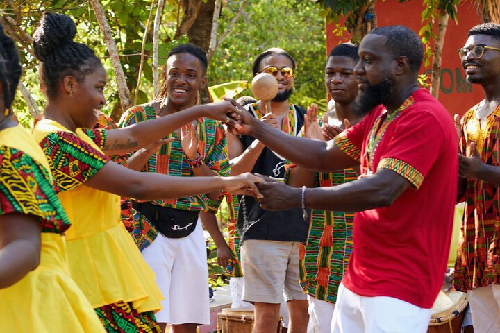 Authentic Garifuna Drumming and Dancing Class in Hopkins Belize
