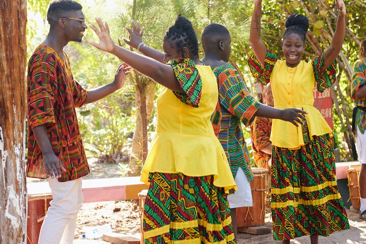 Authentic Garifuna Drumming and Dancing Class in Hopkins Belize