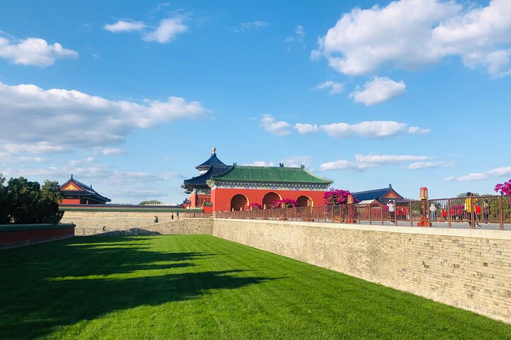 4-Hour Private Beijing Tour of Temple of Heaven and 798 Art Zone