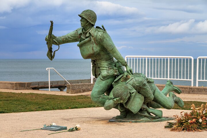 Normandy D-Day Beaches Tour & Packed Lunch from Le Havre