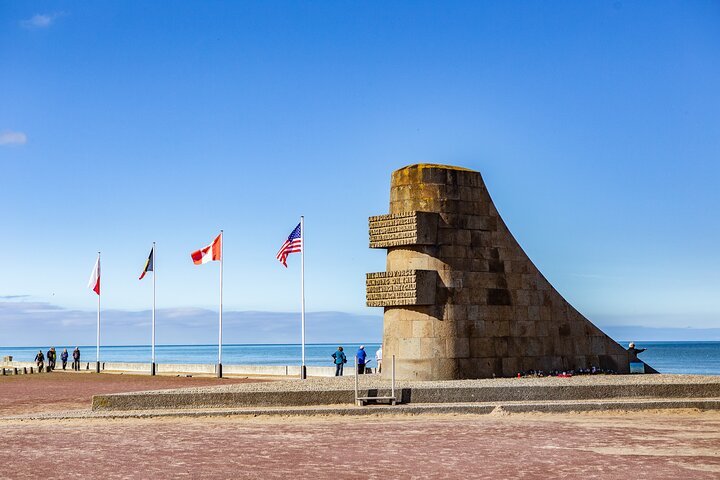 Normandy D-Day Beaches Tour & Packed Lunch from Le Havre