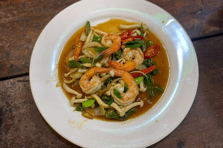 Thai Cooking Class in Khao Lak by Amazon Prime Series Chef