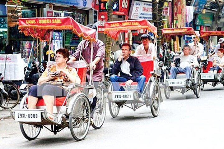 Hanoi in a day from Halong city