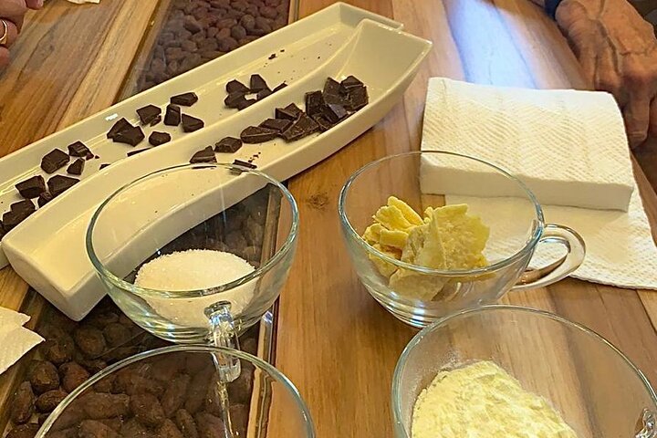 Chocolate & Coffee farm Cruiseship Tour in Manta