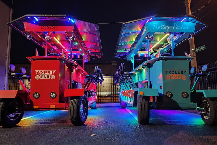 Explore Columbus on The Trolley Pub