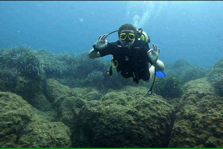 Discover SCUBA Diving with Pissouri Bay Divers