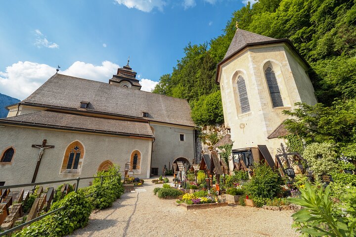 Private Walking Tour in Hallstatt Romantic Historic Views
