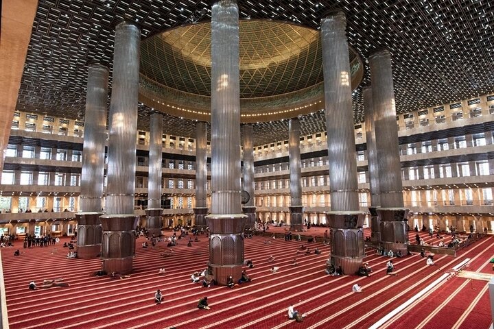 Jakarta Half-Day Highlights Tour