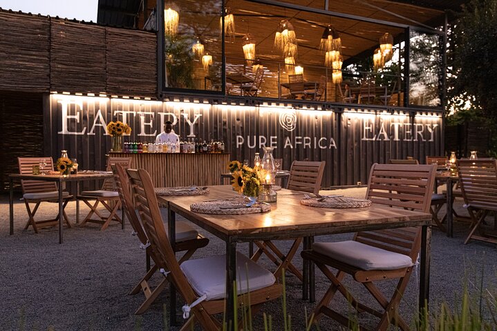 Sunset Cruise Zambezi Explorer & The Eatery Dinner (Combo)