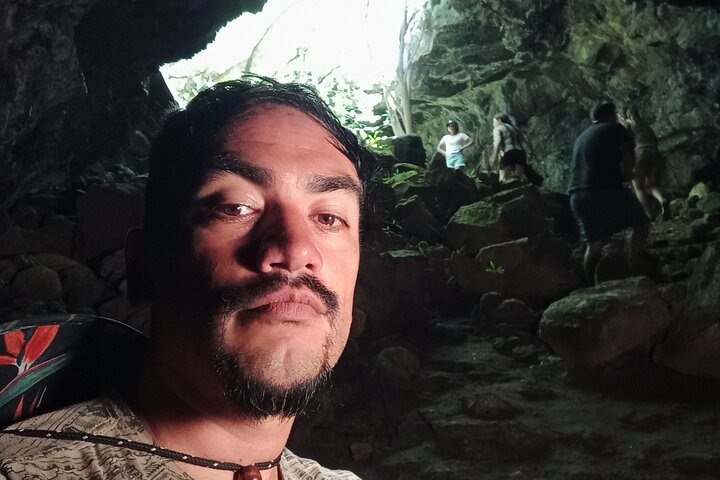 Caves and Lava Fields: Half Day Hike
