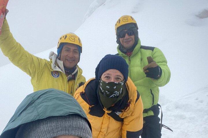 Tour Climbing Nevado Mateo | Your First 5,150 m Summit | 12 Hours