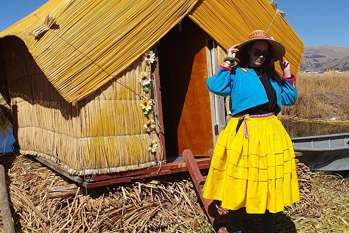 3h Boat Tour to Uros Island from Puno