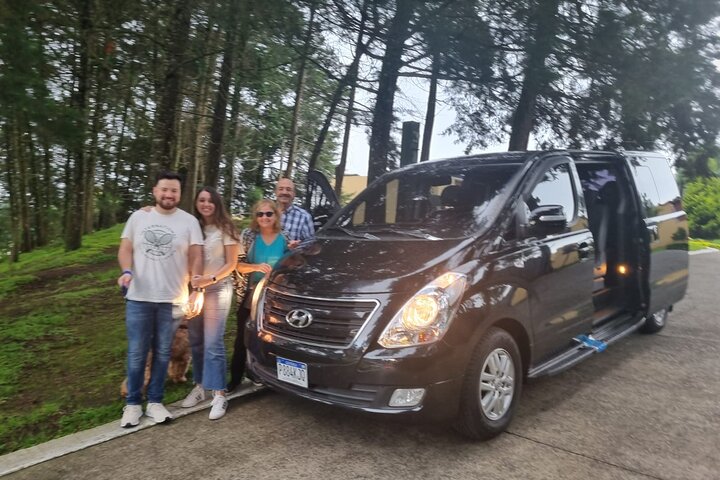 Private Transfer from Airport to Antigua Guatemala