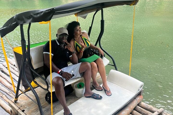 Bamboo River Rafting in Ocho Rios