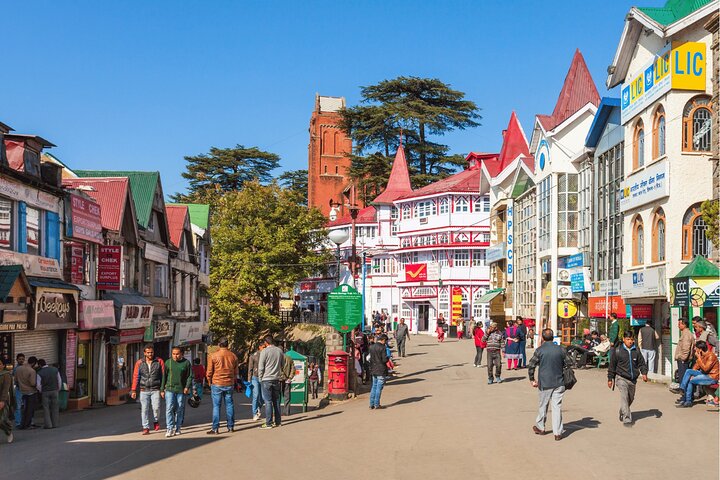 Experience the Best of Shimla with a local - Private 8 Hrs Tour in AC Car
