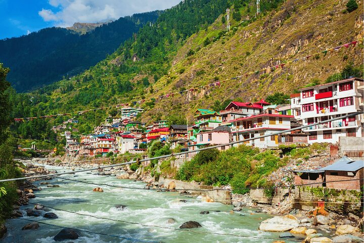 Heritage & Cultural Walking Tour Manali (2 Hours Guided Walking Tour)