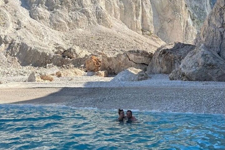Zakynthos Private Cruise to Turtle Island, Keri Caves & Mizithres