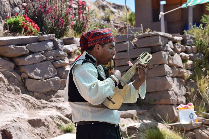 Full-Day Tour of Uros, Taquile and Sillustani from Puno
