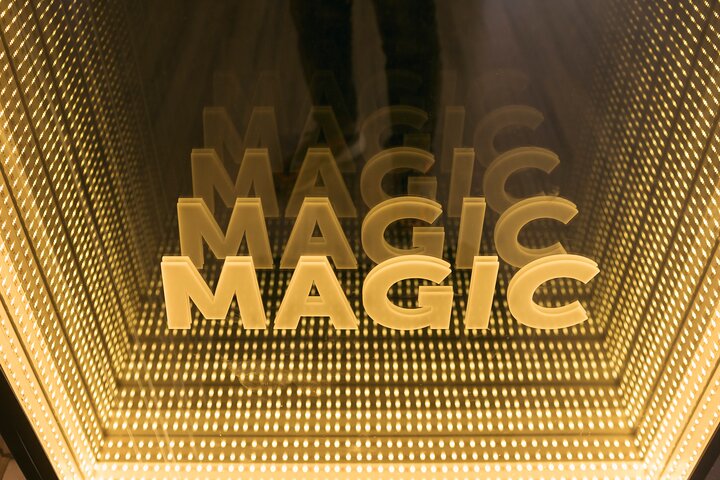 Museum of Illusions Tour