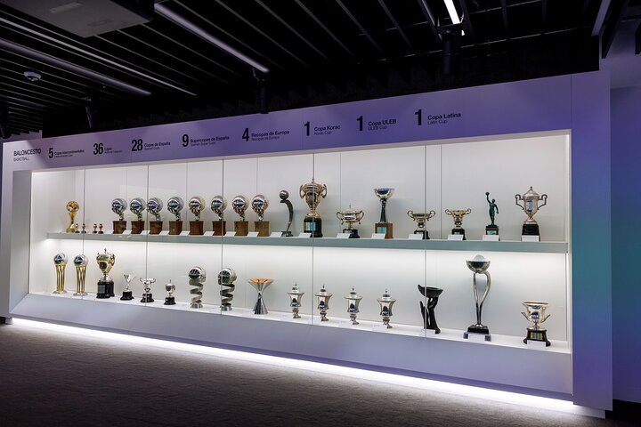 Bernabeu Stadium & Real Madrid Museum Guided Tour