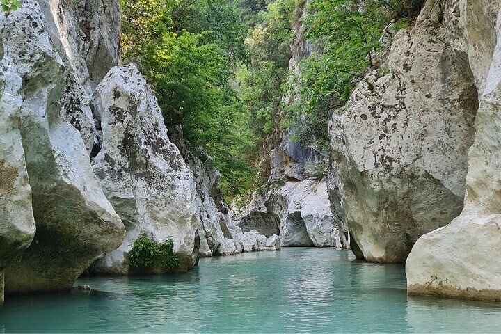 Tour in Acheron River