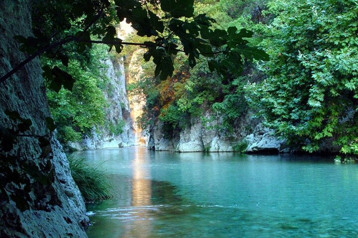 Tour in Acheron River