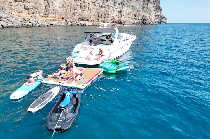 4 Hour Boat Tour with Snorkeling from Puerto Rico and Mogan