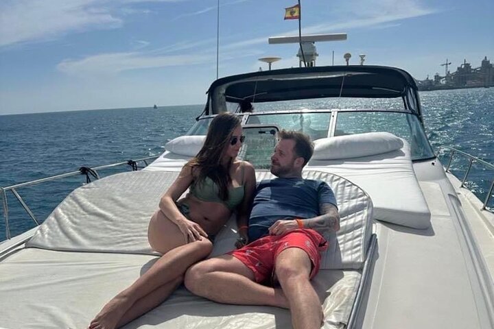 4 Hour Boat Tour with Snorkeling from Puerto Rico and Mogan