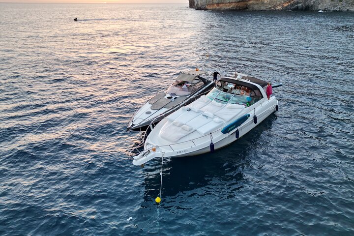 4 Hour Boat Tour with Snorkeling from Puerto Rico and Mogan