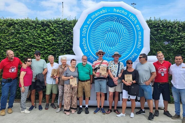 Chocolate & Coffee farm Cruiseship Tour in Manta