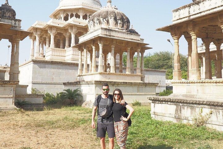 Private Udaipur Sightseeing Tour by Tuk-Tuk or Car with Driver