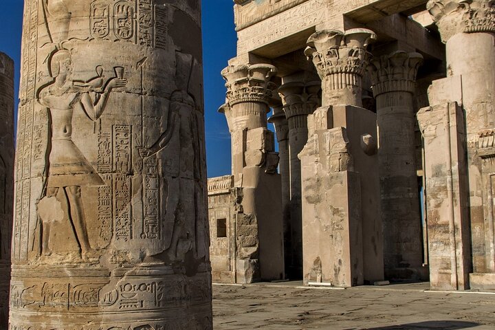 Aswan to Luxor 4-Day Private Nile Cruise Experience